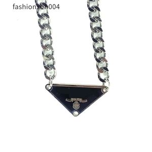 Heren hanger designer sieraden kettingen omgekeerde driehoeksmode voor vrouwontwerpers merk sieraden dames trendy persoonlijkheid