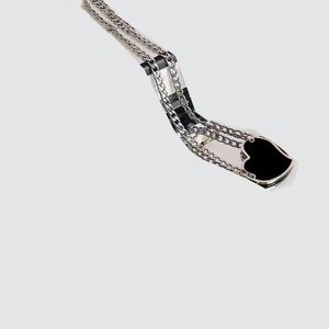 Colliers pendentif pour hommes chaîne amour colliers de luxe pour femmes hommes or argent fille bijoux noir blanc charme en acier inoxydable cadeaux de fête de mariage