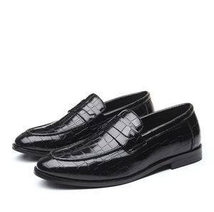 Heren penny loafers designer lederen bruin zakelijke jurk schoenen voor mannen kwaliteit handgeschilderde slip op mannelijk schoeisel