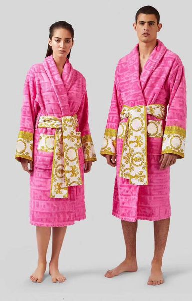 Mentes plus taille de vêtements d'extérieur manteaux en velours peignoir de robe concepteurs de pyjamas baroque lettre femme jacquard châle de châle ceinture de poche 1261