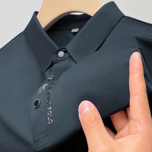 Polos pour hommes Polo de broderie de soie de glace d'été revers élasticité T-shirt mode coréenne à manches courtes affaires décontracté hommes vêtements fdg