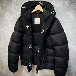 Chaqueta acolchada para hombre, parkas de plumón, ropa, abrigos acolchados con plumón de pato, ropa exterior negra para mantener el calor, insignia de protección contra el frío, decoración, abrigo grueso de talla grande 5xl