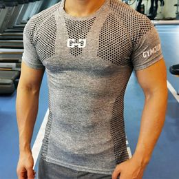T-shirt de Sport à séchage rapide pour hommes, Fitness, serré, manches courtes, Compression, musculation, 240321