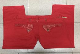 Jeans pour hommes rouges rouges avec étalons en cristal mrennes pantalons de denim
