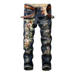 Pantalones vaqueros de diseñador desgarrados para hombre Desfile de tigre delgado elástico Denim Fit Biker Jeans Pantalones Moda Agujero pantalones de mezclilla