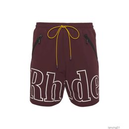Heren shorts Rhude met maat S-XL Designer Summer Fashion Beach Pants Men Hoge kwaliteit Straatkleding Zwart roodachtig bruin