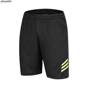 Shorts pour hommes Summer Casual Version Trendy Basketball Sports lâches et minces Pantalons moyens surdimensionnés DQOJ