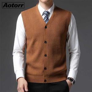 Mens sin mangas suéter chaleco invierno moda delgado hombres chalecos de punto bussiness casual color sólido chaleco masculino ropa de lana 211221