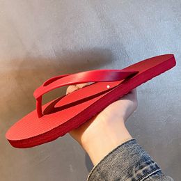 Zapatillas para hombre para el verano interior casa antideslizante ducha parejas suela gruesa zapatilla fresca flip fops sandalias rojo