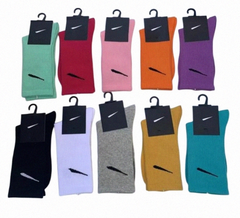 Calcetines para hombre Moda Mujeres Hombres Calcetines Carta de alta calidad Algodón transpirable Venta al por mayor Calzino Correr Baloncesto Fútbol Calcetín deportivo ANFN Tech Fleeces con regalo