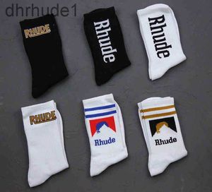 Mens Socks Rhude American High Street Trend Socks Super populaire gebreide sokken voor mannen en vrouwen van hoge kwaliteit alle seizoenen medium sokken comfortabele warme mode s 4j1c