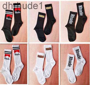 Mens Socks Rhude American High Street Trend Socks Super populaire gebreide sokken voor mannen en vrouwen van hoge kwaliteit alle seizoenen medium sokken comfortabel warme mode s bv8b