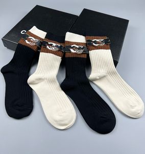 Herensokken tech Designer sokken Borduren sportdamessokken Handdoekbodem zweetafvoerende paar sokken print