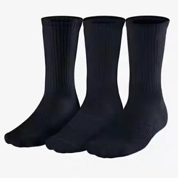 Mens socks wholesale Fashion casual socking high quality cotton breathable sports black and white jogging Basketball football Training socks 8-12 towel bottom