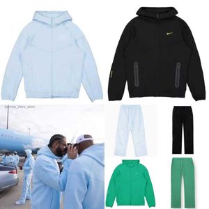 Deportes para hombre Nocta Chándal Diseñador Sudadera con capucha Pantalones Conjunto Traje de dos piezas Hombres Mujer Suéter con capucha Techfleece Pantalones Trajes de pista Fondos Correr Joggers Ft