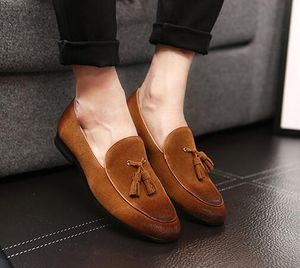 Mens Suede Leather Casual Loafers Nieuwe Mode Klassieke Mannen Tassel Zachte Mocassins Man Oxfords Drijvende Flats Schoenen