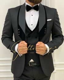 Trajes para hombre Blazers Traje Homme Mariage Moda formal Negro Slim Fit para hombres Traje de boda de novio de 3 piezas Esmoquin Último diseño de pantalón de abrigo 221123