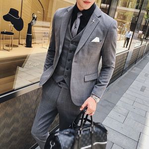 Mens Suits Designers 2018 Britse stijl Suits Mannen Plaid Formal Trajes de Hombre Gray Business Terno Slim Fit Roken Homme