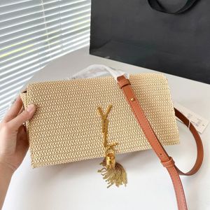 Heren Kates Tassel Raffia's Bag Luxurys Dames strand Tote Designer Crossbody Weave Stro -haak stokbakje Handtas Handtas Handtas Handtas MAN SCHOUW ENVELOPENDE ZAGS