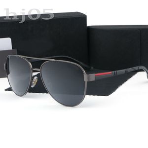 Gafas de sol para hombre diseñador gafas de lujo negro verano playa ocio portátil lunette de soleil moda delgadas gafas de sol con montura de metal para hombres PJ024C23