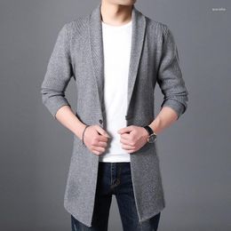 Pulls à hommes 2023 Pull de marque de mode pour masque de cardigan masculin slim milles tricot en laine d'automne de style coréen de style coréen