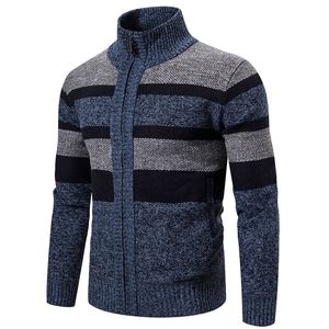 Suéteres para hombre Otoño Invierno Cardigan Hombres Chaquetas Abrigos Moda Rayas de punto Slim Fit Abrigo Ropa 220923