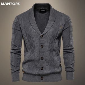 Hommes chandails tricoté Cardigan manteau hommes décontracté à manches longues boutons mâle col en v élégant vêtements 95% coton qualité 221130