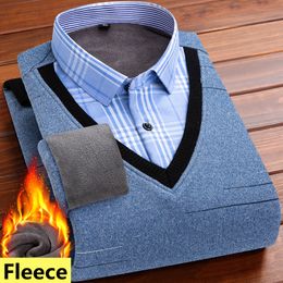 Pulls pour hommes hiver chaud faux deux pièces tricots mode classique lâche pull décontracté marque masculine chemise de fond coupe régulière haut 230921