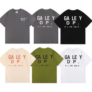 Mens T-shirt vêtements chemises Designer Fashion Lettre de mode simple Crewneck Print Clans courtes pour hommes et femmes Cotons Tops Taille européenne