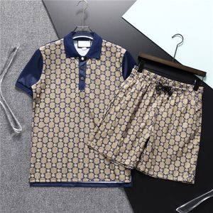 Mentes T-shirts Shorts Set Designer Top Polo Stripe Knight Knight Broids Badge Tracksuit Summer Summer Men de manches