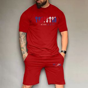 Mens T-shirt Trapstar Tracksuitt Set à manches courtes avec des lettres arc-en-ciel Gradient Towel broderie Shorts décontractés en vrac M-3XL