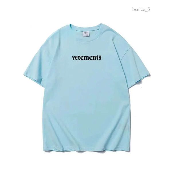 Camiseta para hombre Vetements Camisa Diseñador Camisetas Streetwear Hip Hop Oversize Vetements Camiseta de manga corta Etiqueta grande Parche VTM Camisetas Bordado Negro Blanco Vetements 786