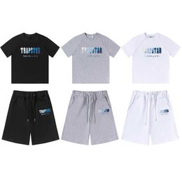 T-shirts pour hommes Vêtements Ensemble de t-shirts Trapstar Brodé Chenille Décodé Chort Saveurs de glace et Shorts pour femmes Motion design 658ess