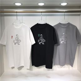 T-shirts pour hommes Couleur réfléchissante en trois dimensions Processus de gaufrage concave-convexe sur la taille Version à manches tombantes Version femme Mode T-Sh2932