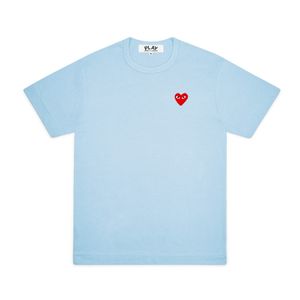 T-shirts pour hommes T-shirts pour hommes d'été Cdgs Play t-shirt Commes manches courtes femmes Des Badge Garcons broderie coeur rouge amour 10 MNEA
