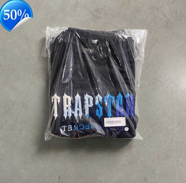 T-shirts pour hommes T-shirt d'été Trapstar Short Suit 2.0 Chenille décodé Rock Candy Flavour T-shirt de survêtement brodé pour femme Une nouvelle tendance 77ess