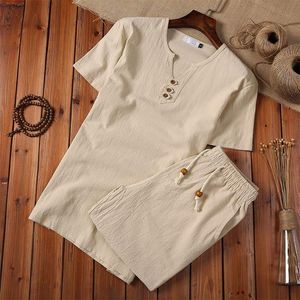 Colonites pour hommes Chinois Chinois Men de chemises blanches Shorts Set Pullover Bouton Shirts à manches courtes plus 5xl 2022 SUILLE CONCUTER SUILLE