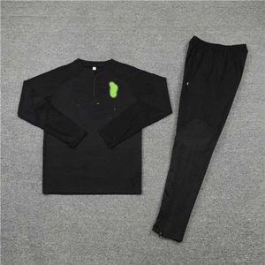 Survêtements pour hommes vêtements de football design noir survêtements de sport décontractés pantalon jackt247D