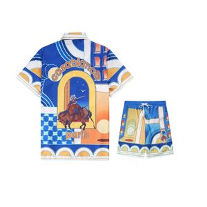 Heren Trainingspakken Knight Fantasy Gate Print Paris Casablanca Mesh Shortpant Shirt Set Hawaii Beach Surf Pak Voor Heren Dames Vakantie Kleding aan zee 230731