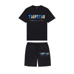 Mens tracksuits nova marca trapstar roupas masculinas camiseta conjuntos de treino harajuku topos hiphop cor t camisa prai 230503