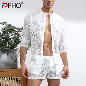 Contulaires pour hommes pfhq Summer Hollow Out Sexy Lace Shorts Shirt SetS Mens Fashion Suit Clothes Trendy Elegant Beach 230413