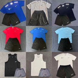 Heren tracksuits Tech Sweat Suit Designer Tracksuit Shirts Shorts Shorts Tweedelig dames Fiess Pak N Print snel drogen en ademende sportkleding groot formaat
