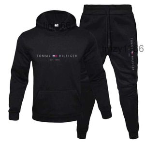 Survêtements pour hommes Tommyhilfiger Designer Costume de sport Qualité originale Casual Pull épaissi Impression Pièce Vêtements de sport à capuche Porter D5d140iubq77R5T