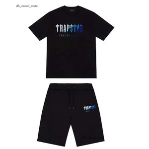 Heren Trapstar T-shirt Korte mouw Print outfit Chenille Tracksuit Mens Tracksuitsontwerper Black Cotton London Streetwear S-2XL 122