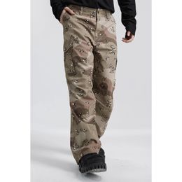 Homme Trend plissé à la main à la main japonaise Tweer High Street Umbrella Camouflage Camouflage Wide Jam Le jambe Workwear Pantalon 240426