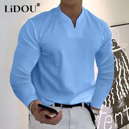 Hommes T-shirts Automne Gym Surdimensionné Sport À Manches Longues T-shirts Hommes Élastique Confortable Col En V Tops Homme Vêtements Solide Lâche Tee Homme 230310