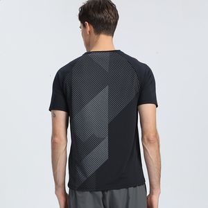 Vêtements de sport à séchage rapide vêtements de course absorbant la sueur et respirants vêtements de fitness élastiques randonnée en plein air haut ample t-shirt à manches courtes pour hommes 230516