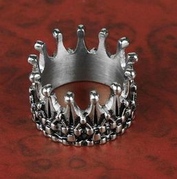 Hommes vintage noblesse King Crown Ring Color 316l Biker en acier inoxydable Anneaux Punk Fasion Bijoux Gift For Men Cluster6012673