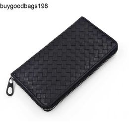 Cartera para hombre Bottegaavenetas Bags b Family Cartera tejida de cuero genuino para hombre Bolso de piel de vacuno de capa superior encerada con cremallera de gran capacidad Ranuras para tarjetas múltiples largas rj