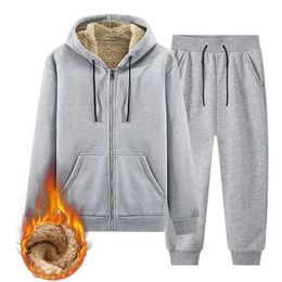 Ropa deportiva cálida para hombre 1-2 piezas / conjunto Ropa deportiva de invierno 2023 Nuevo suéter con capucha caliente Traje de pista y campo de lana Gimnasio a prueba de viento Ropa deportiva para hombre 240205